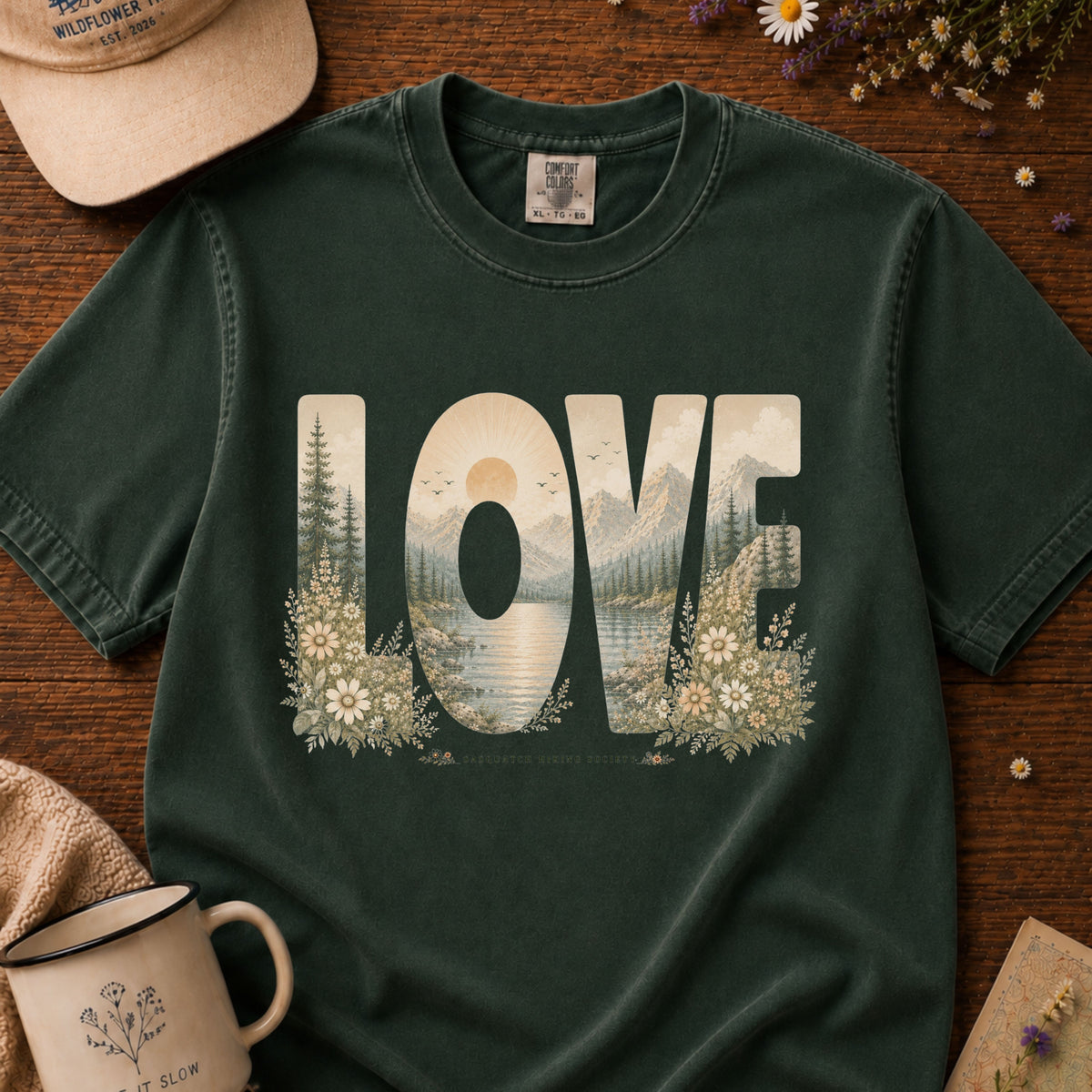LOVE Tee